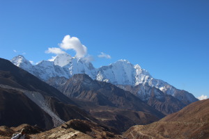 Valley to Lobuche